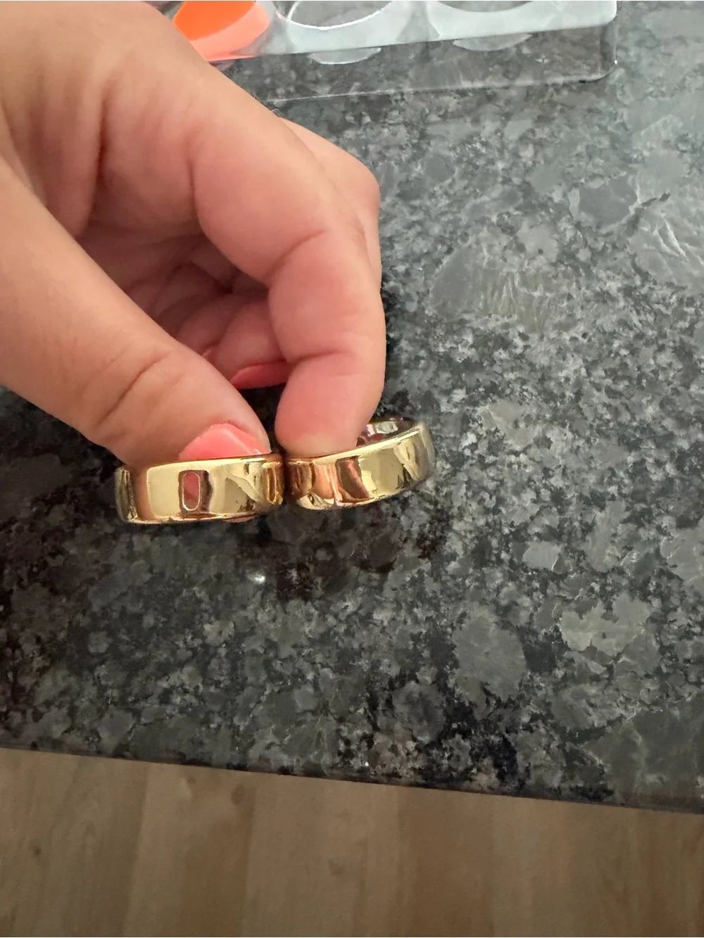 Oura Polished Silver Faceted Band